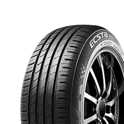 205/50R15 86V Kumho Ecsta Hs51